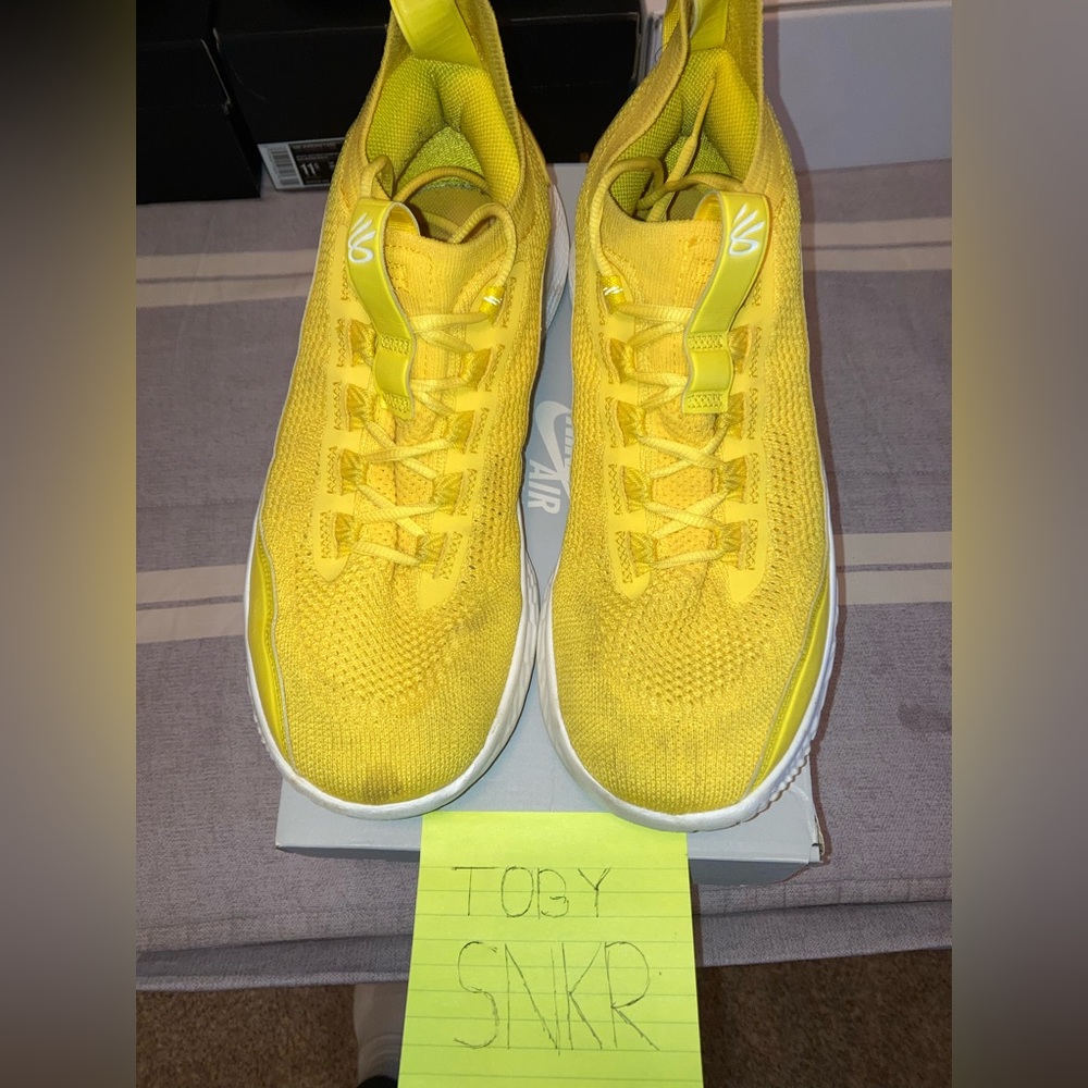 Curry flow 9 8/10 condition